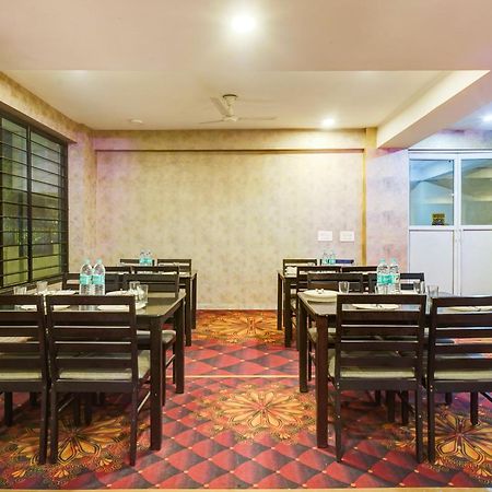 Hotel The York Noida Exterior photo